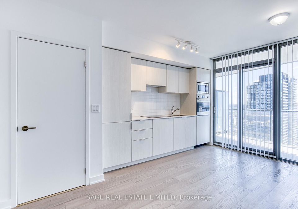 11-wellesley-street-w-toronto-ontario-c13446296