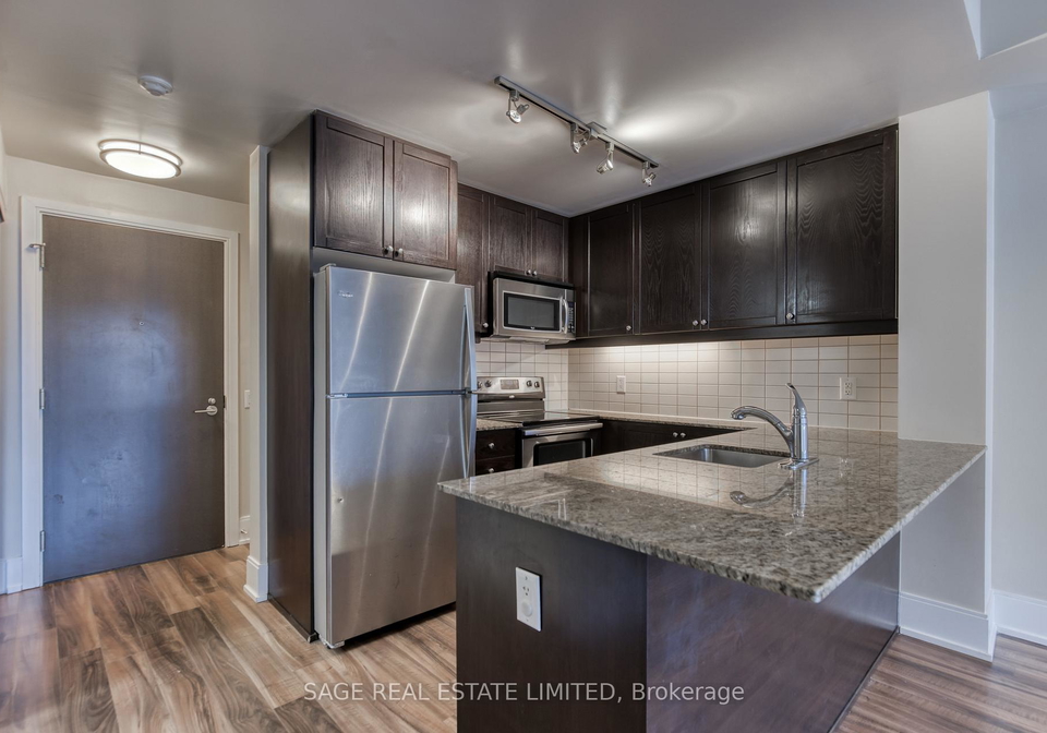 560-front-street-w-toronto-ontario-c13446338