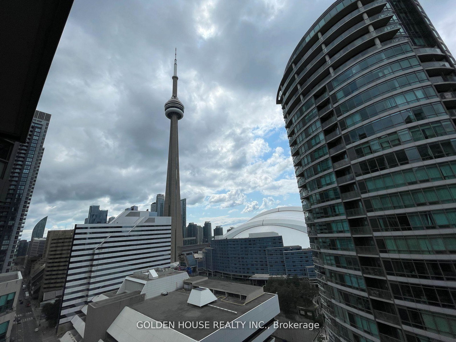 20-blue-jays-way-toronto-ontario-c13446502
