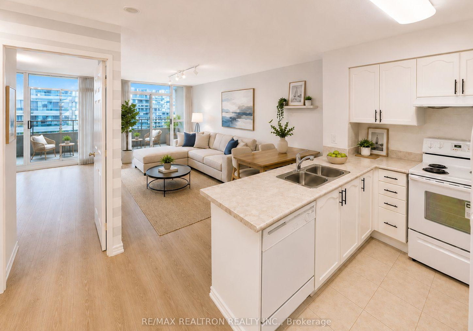 23-hollywood-avenue-north-york-ontario-c13446540