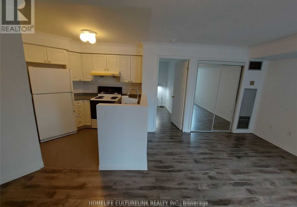 18-pemberton-avenue-north-york-ontario-c13446564