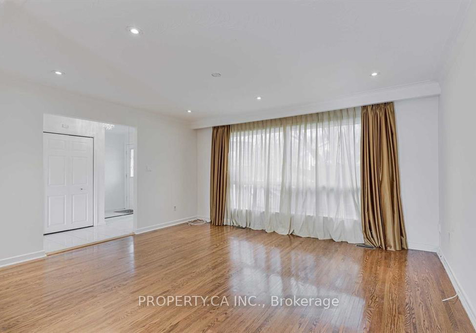 45-lissom-crescent-toronto-ontario-c13446580
