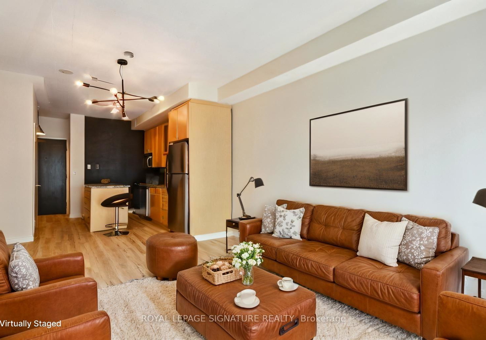 1-shaw-street-toronto-ontario-c13446592