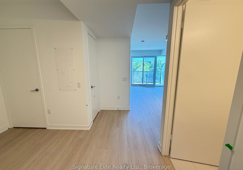 25-st-dennis-drive-east-york-ontario-c13446722