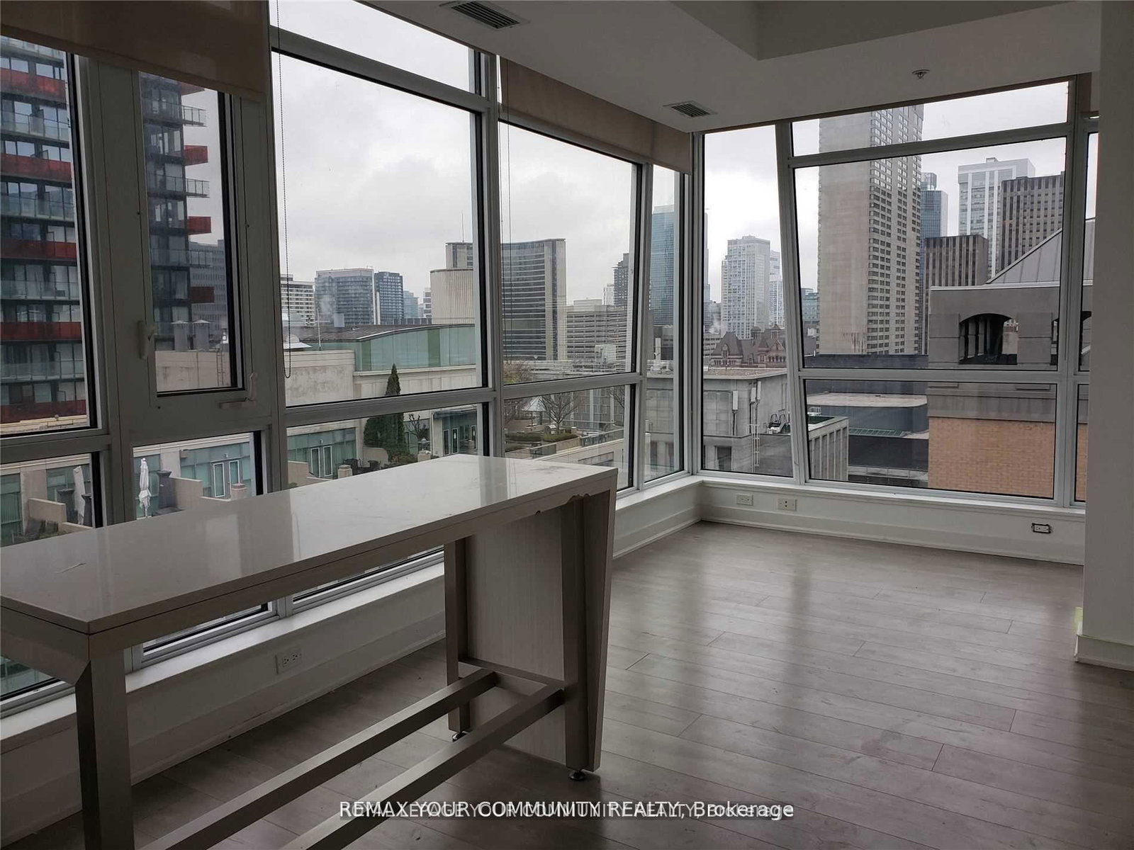 199-richmond-street-w-toronto-ontario-c13446738
