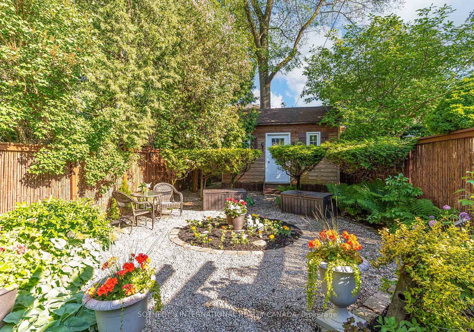 361-hillsdale-avenue-e-toronto-ontario-c13446786