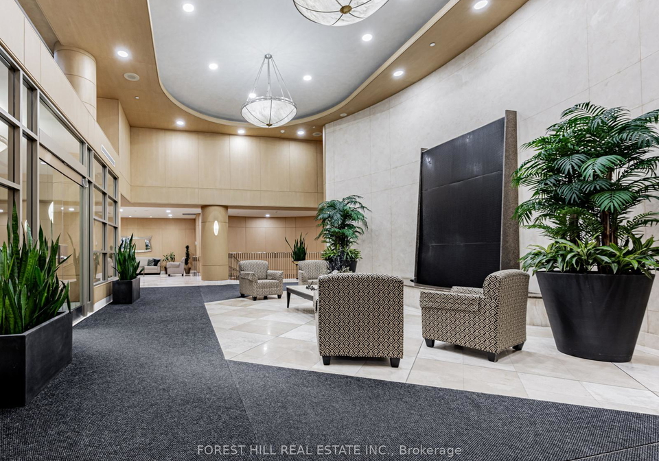 123-eglinton-avenue-e-toronto-ontario-c13446880