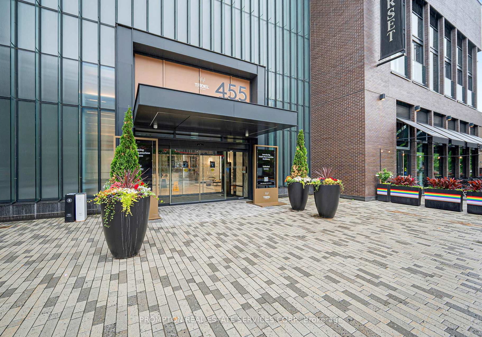 455-wellington-street-w-toronto-ontario-c13446922