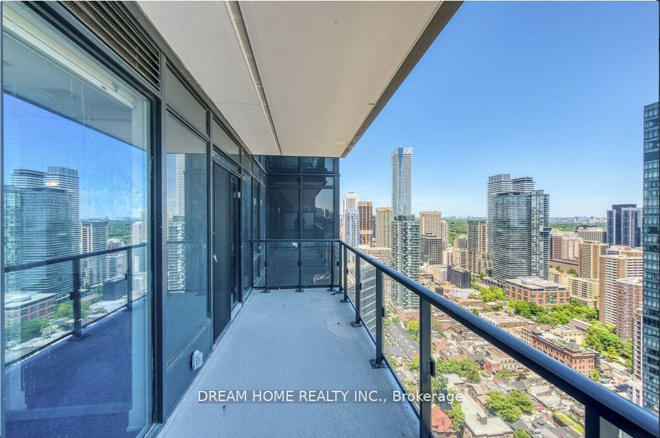 955-bay-street-toronto-ontario-c13447036