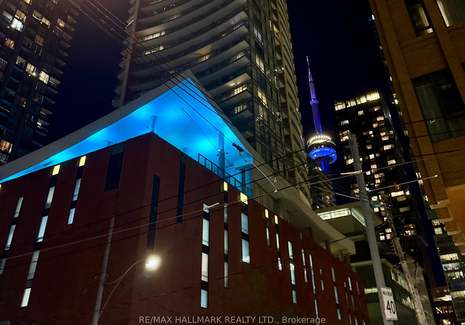 21-widmer-street-toronto-ontario-c13447310
