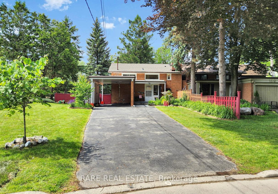 192-three-valleys-drive-north-york-ontario-c13447346