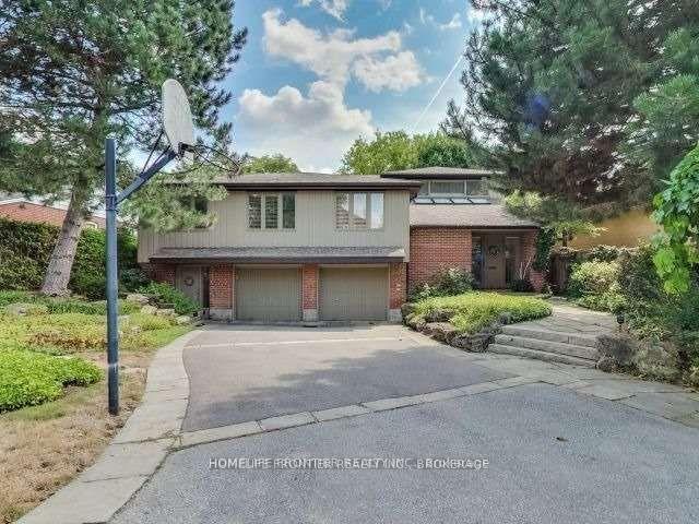 201-lord-seaton-road-north-york-ontario-c13447408