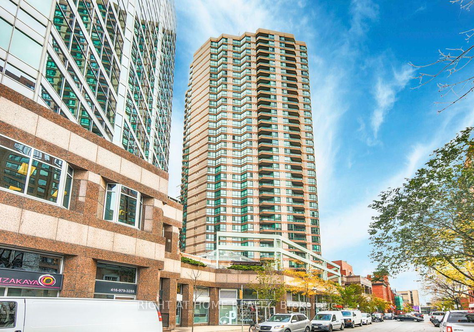 38-elm-street-toronto-ontario-c13447476