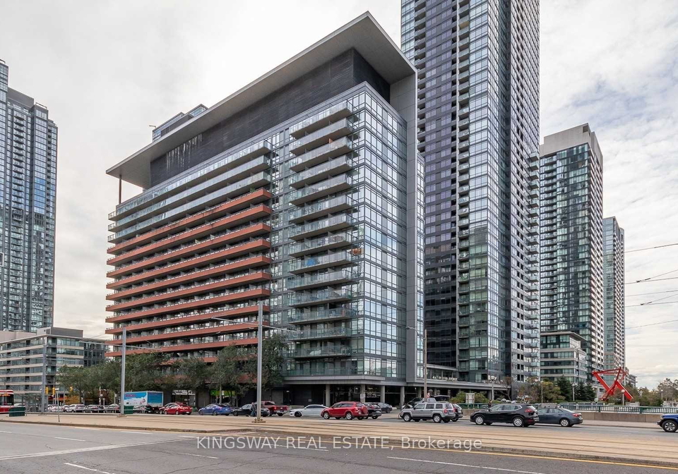 4-spadina-avenue-toronto-ontario-c13447486