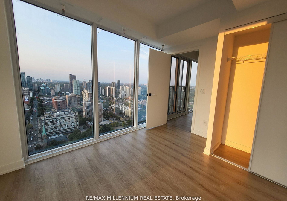 319-jarvis-street-toronto-ontario-c13447506