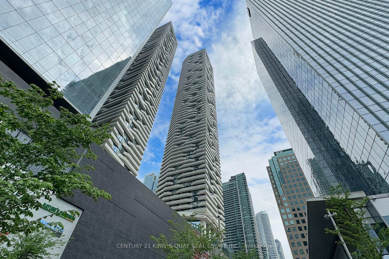 88-harbour-street-toronto-ontario-c13447512