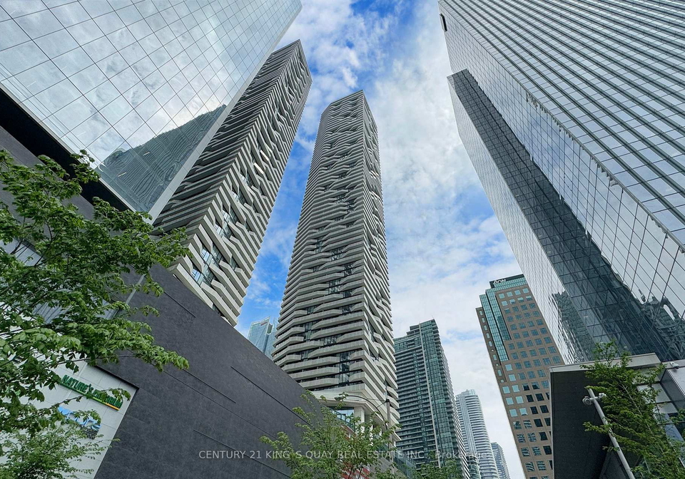 88-harbour-street-toronto-ontario-c13447512