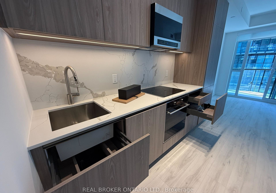 120-broadway-avenue-toronto-ontario-c13447546