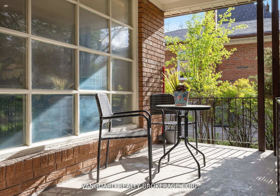 73-centre-avenue-north-york-ontario-c13447556