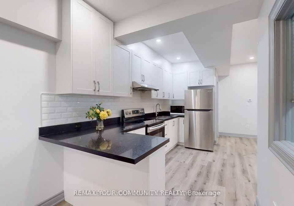 586-parliament-street-toronto-ontario-c13447620