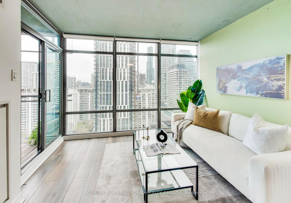 22-wellesley-street-e-toronto-ontario-c13447720