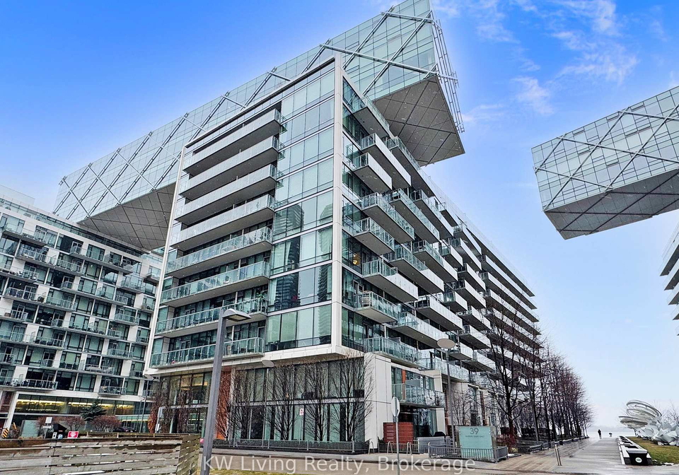 39-queens-quay-e-toronto-ontario-c13447742