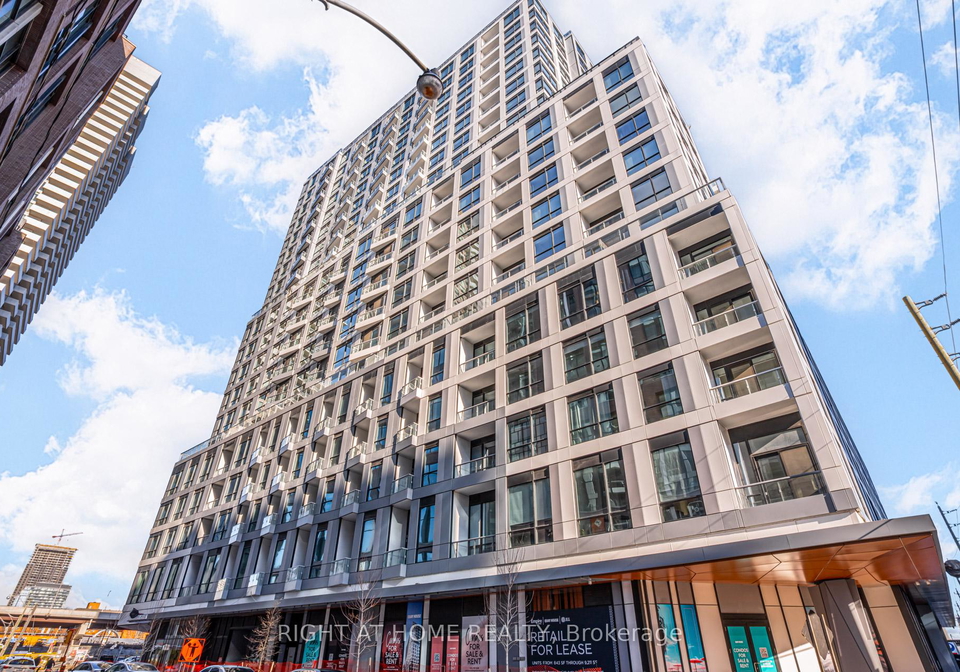 15-richardson-street-toronto-ontario-c13447892