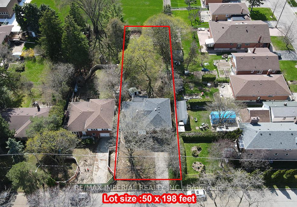 8-fargo-avenue-toronto-ontario-c13447896