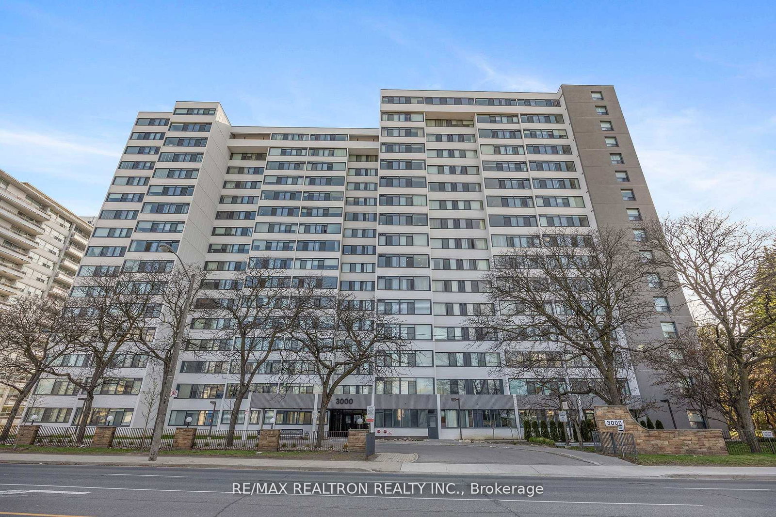 3000-bathurst-street-toronto-ontario-c13447976