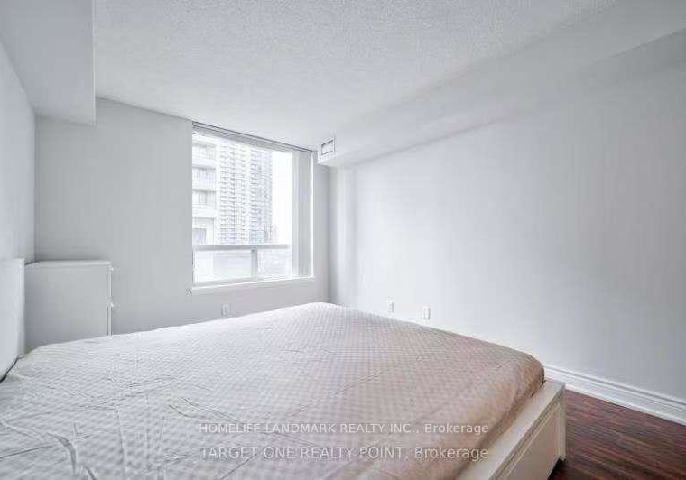 35-express-avenue-north-york-ontario-c13448010