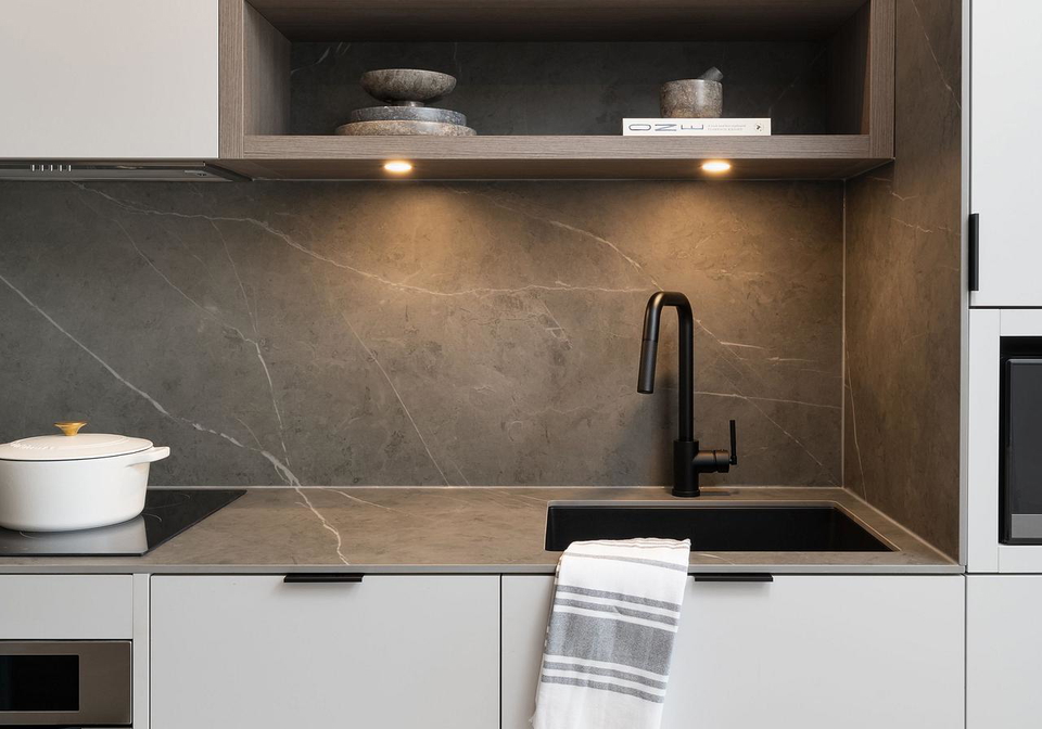 55-e-charles-street-e-toronto-ontario-c13448068