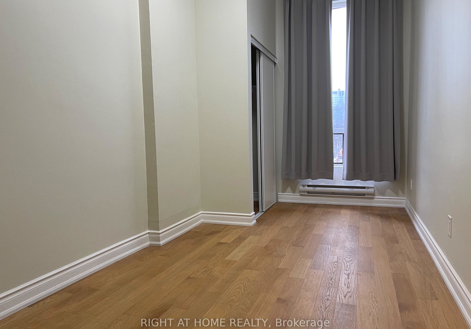 404-spadina-avenue-toronto-ontario-c13448096
