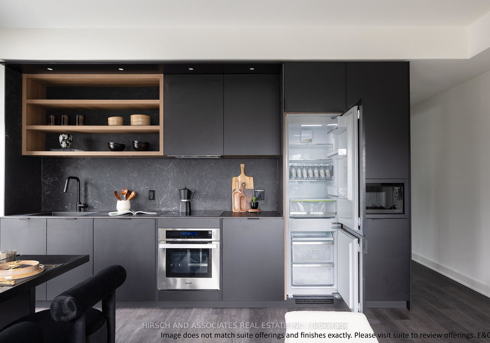 55-e-charles-street-e-toronto-ontario-c13448156