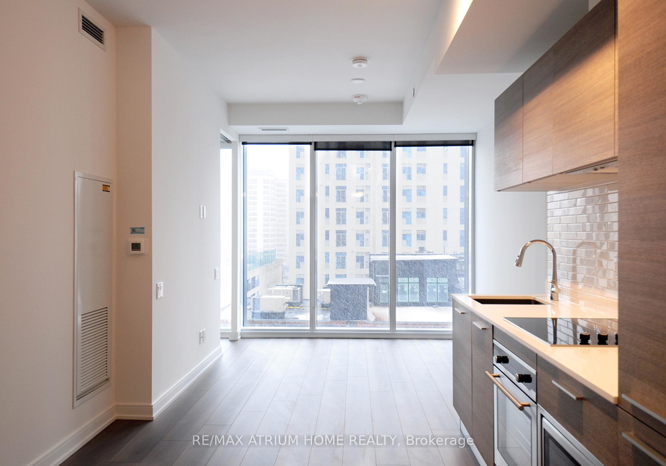 3-gloucester-street-toronto-ontario-c13448260