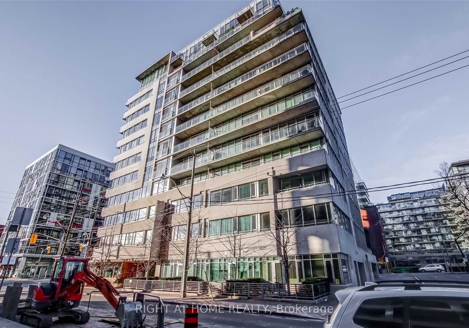 38-niagara-street-toronto-ontario-c13448430