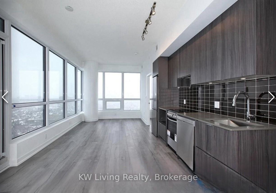 395-bloor-street-e-toronto-ontario-c13448498
