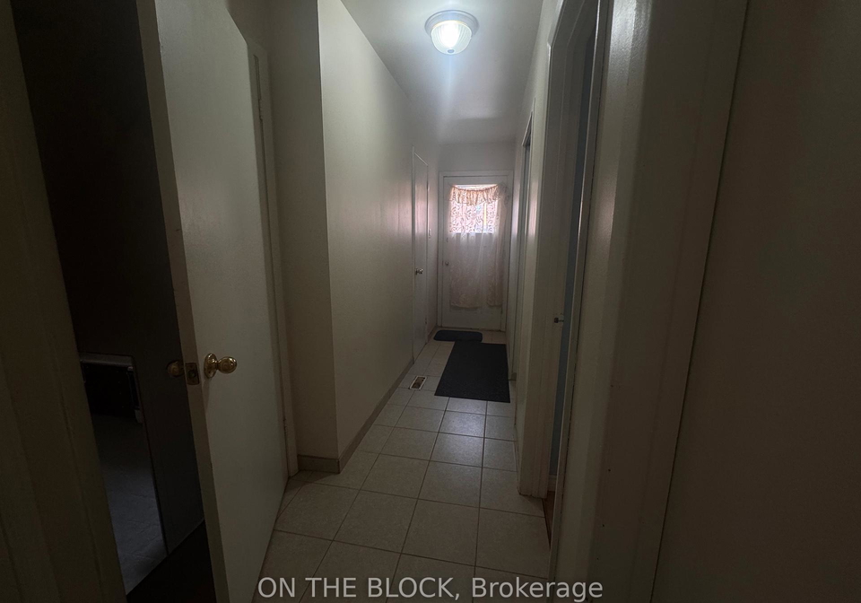 33-harrington-crescent-north-york-ontario-c13448554