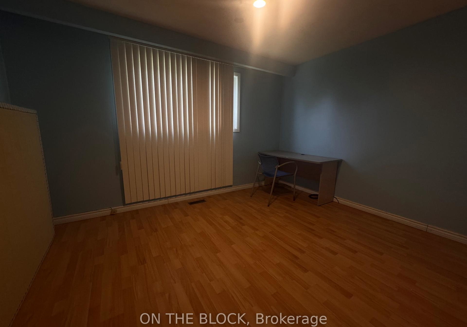 33-harrington-crescent-north-york-ontario-c13448554