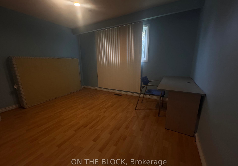 33-harrington-crescent-north-york-ontario-c13448554