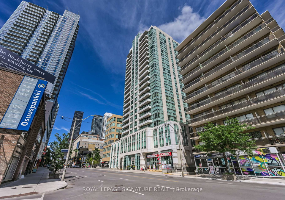 212-eglinton-avenue-e-toronto-ontario-c13448614