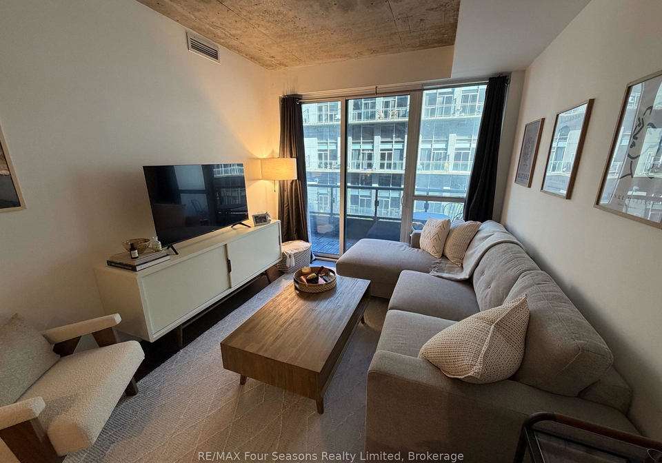 1030-king-street-w-toronto-ontario-c13448620