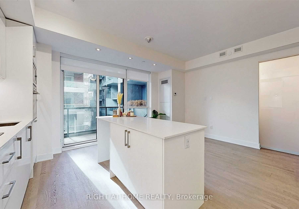 88-cumberland-street-toronto-ontario-c13448648
