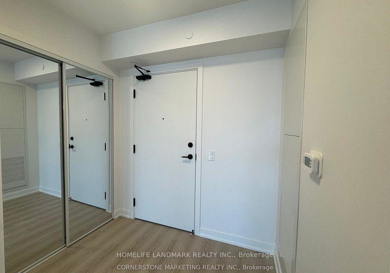100-queen-street-e-toronto-ontario-c13448738