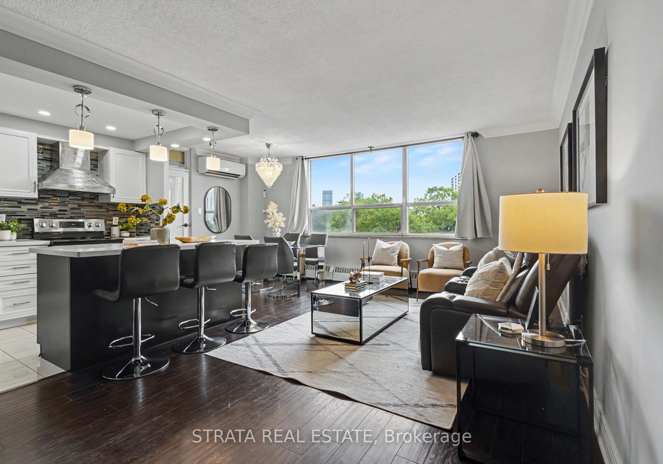 5-parkway-forest-drive-north-york-ontario-c13448894