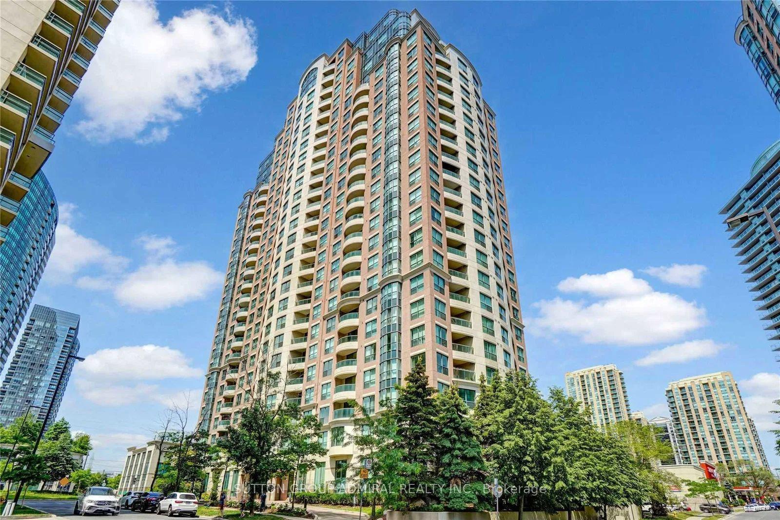 7-lorraine-drive-toronto-ontario-c13448914