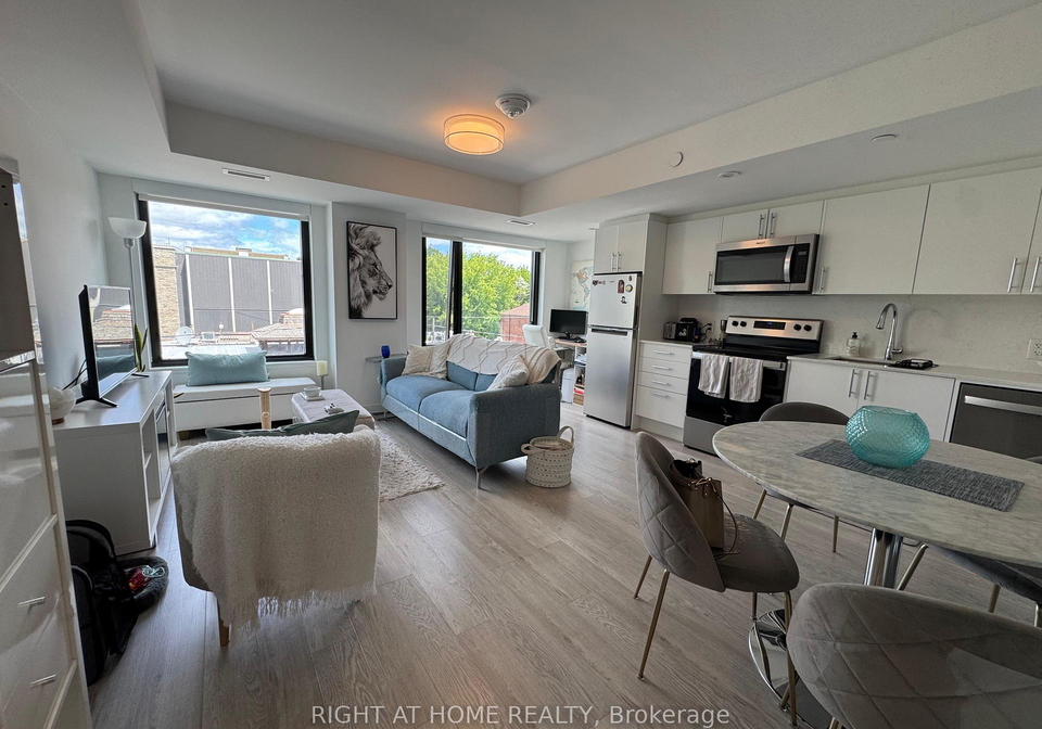 3-strathgowan-avenue-toronto-ontario-c13448962