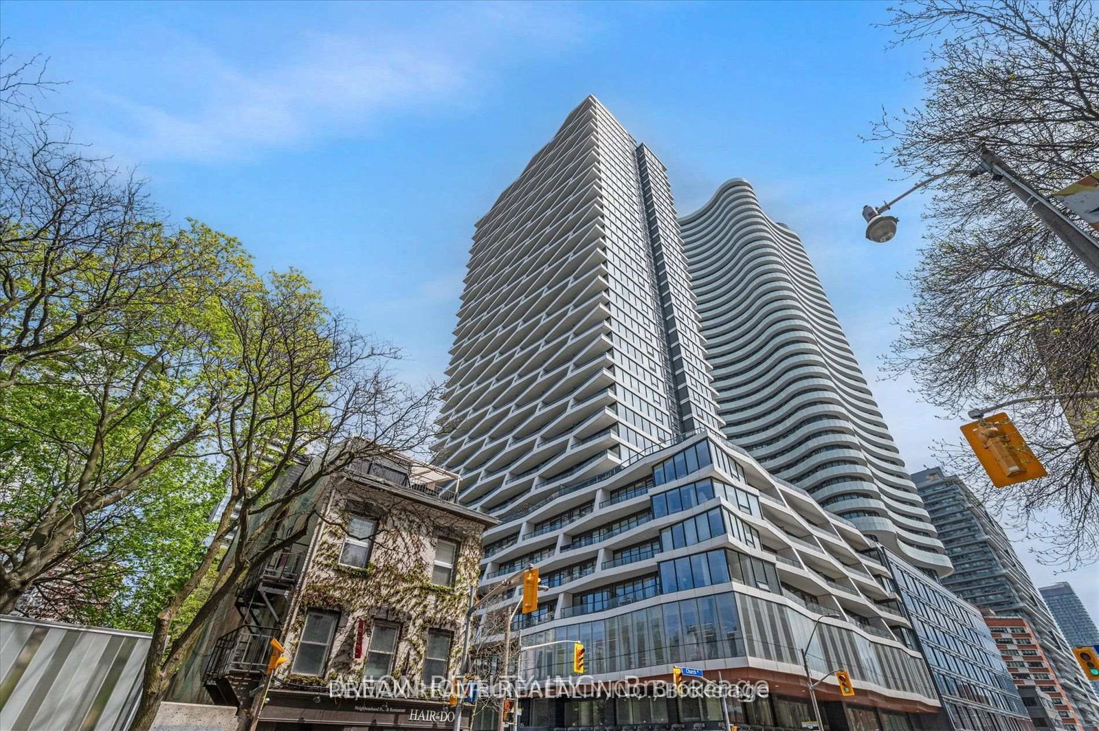 85-wood-street-toronto-ontario-c13448986