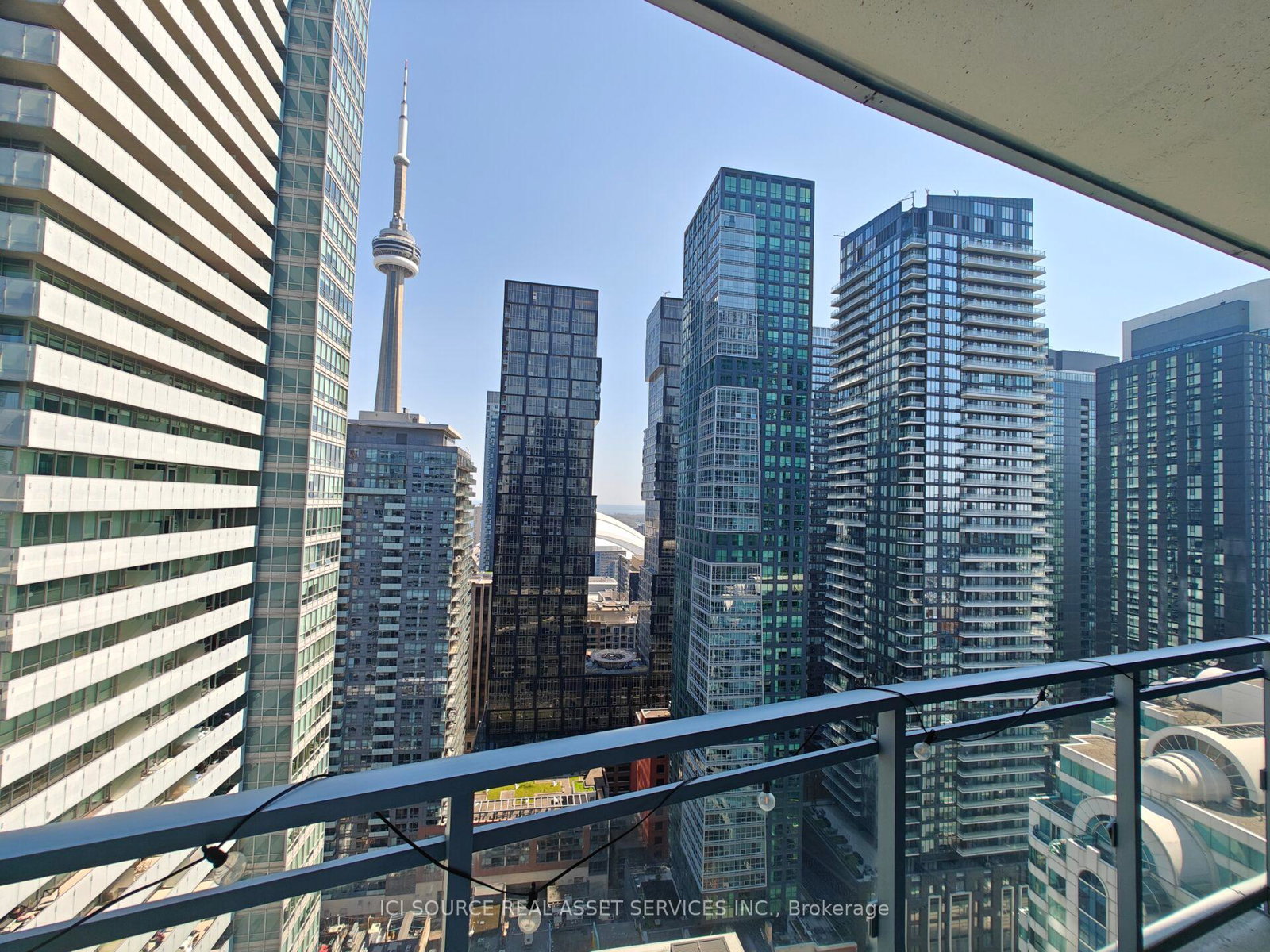 21-widmer-street-toronto-ontario-c13449106