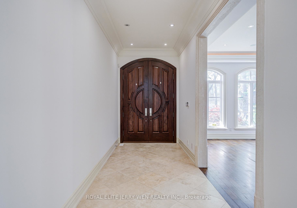 330-hillcrest-avenue-north-york-ontario-c13449244