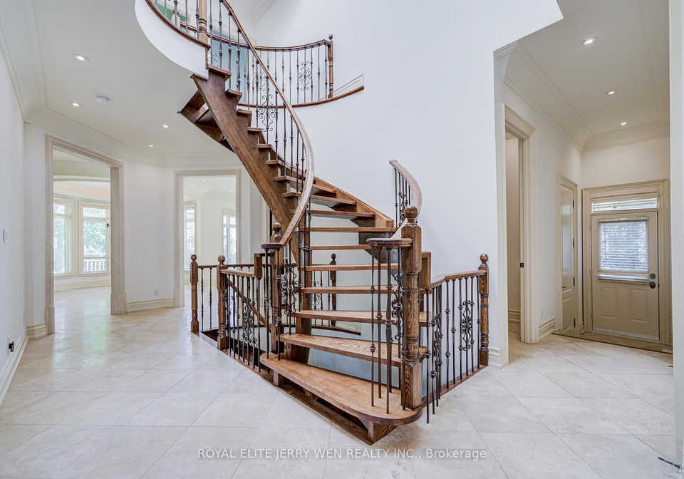 330-hillcrest-avenue-north-york-ontario-c13449244